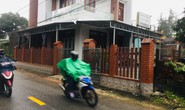 Đâm gục bé gái 10 tuổi để cướp dây chuyền vàng