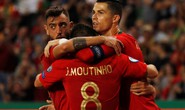 Ronaldo ghi bàn thứ 699, Bồ Đào Nha chờ chung kết sớm bảng B