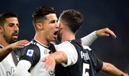 Juventus tặng quà độc, Ronaldo bùng nổ với bàn thắng 701