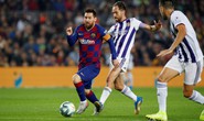 Messi loại đội bóng của Ronaldo, Barcelona tái chiếm La Liga