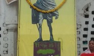 Đúng ngày sinh nhật thứ 150, tro cốt của lãnh tụ Mahamat Gandhi bị đánh cắp