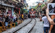 Hà Nội đặt hạn chót xoá sổ các quán cà phê đường tàu