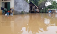 Đắk Lắk: Hàng trăm nhà dân chìm trong nước lũ