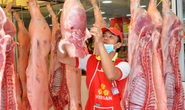 Thịt heo bị găm hàng, thổi giá