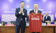 Thầy Park sẽ giữ hết trợ lý người Hàn