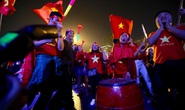 Bóng đá Việt Nam trên đường phát triển: Tiêu cực liên miên, SEA Games cũng bán độ