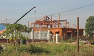 Đồng Nai: Tháo dỡ biệt thự gỗ xây dựng trái phép ở cù lao
