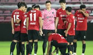 Đặng Văn Lâm mắc sai lầm lãng xẹt trong trận đầu bắt chính cho Muangthong United