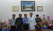 Báo Người Lao Động thăm và chúc mừng nhiều bệnh viện nhân Ngày Thầy thuốc Việt Nam