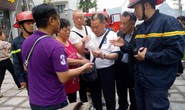 Giải cứu 5 khách Trung Quốc mắc kẹt trong vụ cháy khách sạn Helen ở Hạ Long