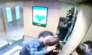 Vụ nữ sinh viên bị cưỡng hôn trong thang máy: Công an chưa làm việc được với người đàn ông