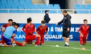 Gom 2 đội tuyển tập cùng lúc