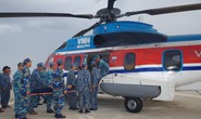 Một chiến sĩ tại Trường Sa bị đột quỵ được đưa về đất liền an toàn