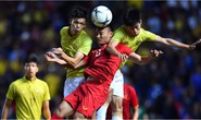 CĐV Việt Nam điên tiết vì loạt pha chơi xấu của Thái Lan