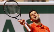 Clip bán kết Roland Garros 2019: Ông trời cũng không thể cứu được Djokovic