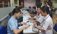 Hơn 100 y - bác sĩ tham gia hiến máu cứu người