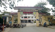 Bé trai sơ sinh tử vong với vết thương dài trên cổ