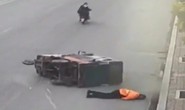 Nữ công nhân quét rác chết thảm vì bị ôtô tông lúc rạng sáng