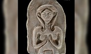 Thần dược cổ đại mang hình dáng nữ thần khỏa thân