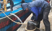 Trên đường vào bờ tránh bão số 4, tàu cá chở 16 ngư dân bất ngờ gặp nạn