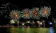 Ngất ngây với đại tiệc pháo hoa mừng năm mới 2020 ở trời Âu
