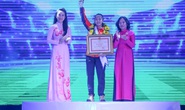 Cầu thủ Huỳnh Như được tuyên dương công dân trẻ tiêu biểu TP HCM năm 2019