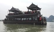 200.000 đồng/lượt đi thuyền trên hồ Tam Chúc, du khách vẫn chen nhau lên thuyền