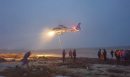 Bộ Quốc phòng điều trực thăng tham gia cứu nạn thuyền viên tàu mắc cạn