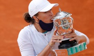 Học quần vợt qua game, Swiatek vẫn trở thành Nữ hoàng Roland Garros 2020