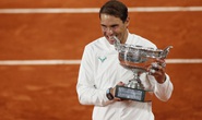 Novak Djokovic: Rafael Nadal xứng đáng là vua sân đất nện!