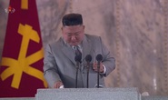 Biểu cảm bất thường của ông Kim Jong-un: Khóc khi phát biểu
