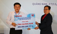 Báo Người Lao Động trao 50.000 lá cờ Tổ quốc và 1,7 tỉ đồng cho miền Trung