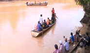 Bình Phước: Thả cá phóng sinh, hai người chết vì đuối nước