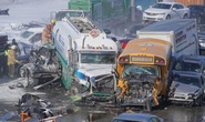 Canada: 100 xe đụng dồn cục, 2 người chết, 90 người bị thương