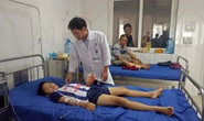 Điện thoại phát nổ khi đang sạc, bé trai dập nát bàn tay