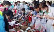 CÔNG TY TNHH NIDEC VIỆT NAM: Công nhân giải cứu 3,5 tấn thanh long cho nông dân