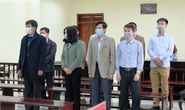 5 cựu cán bộ Thanh tra tỉnh Thanh Hóa đeo khẩu trang hầu tòa về tội Nhận hối lộ