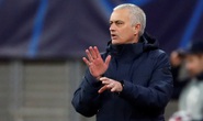 HLV Mourinho nói gì khi bị loại khỏi Champions League?