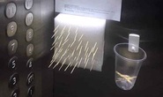 Trang bị tăm để... bấm nút thang máy phòng Covid-19