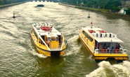 Kiến nghị ngưng buýt sông, xe buýt không chở quá 20 khách