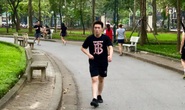 Nhiều người tập thể dục Hà Nội vẫn không đeo khẩu trang nơi công cộng