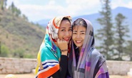 Xúc động tình bạn giữa Ốc Thanh Vân và Mai Phương