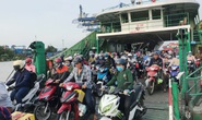 NÓNG: Phà Cát Lái vẫn duy trì chở khách, không dừng hoạt động từ đêm 1-4