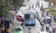 Một tuyến xe buýt hoạt động trở lại ở TP HCM
