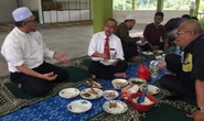 Malaysia phạt thứ trưởng y tế tụ tập trong dịch Covid-19