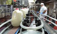 Nhà máy sữa tại Mỹ của Vinamilk góp sức cùng người dân vượt qua đại dịch Covid-19