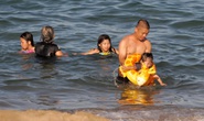 Khánh Hòa: Người dân vùng xanh được tắm biển từ 16-10