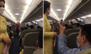 Hành khách gây rối trên máy bay từ Hà Nội đi TP HCM bị phạt 10 triệu đồng, cấm bay 1 năm