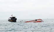 Tàu cá bị tông chìm khiến 1 người chết, 4 người mất tích