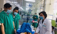 Một chuyên gia nước ngoài mắc Covid-19, phi công người Anh xuất viện về nước